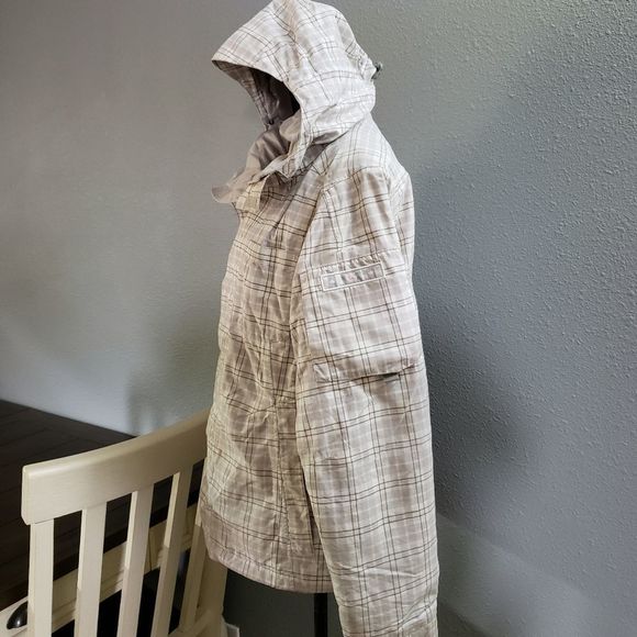 Burton Plaid Ski & Snow Jacket - Cream and Gray - Picture 4 of 9